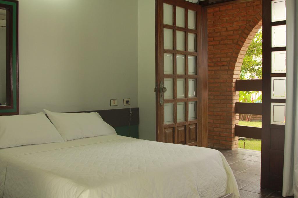 Hotel Pousada Mahon Mar Praia do Frances Esterno foto