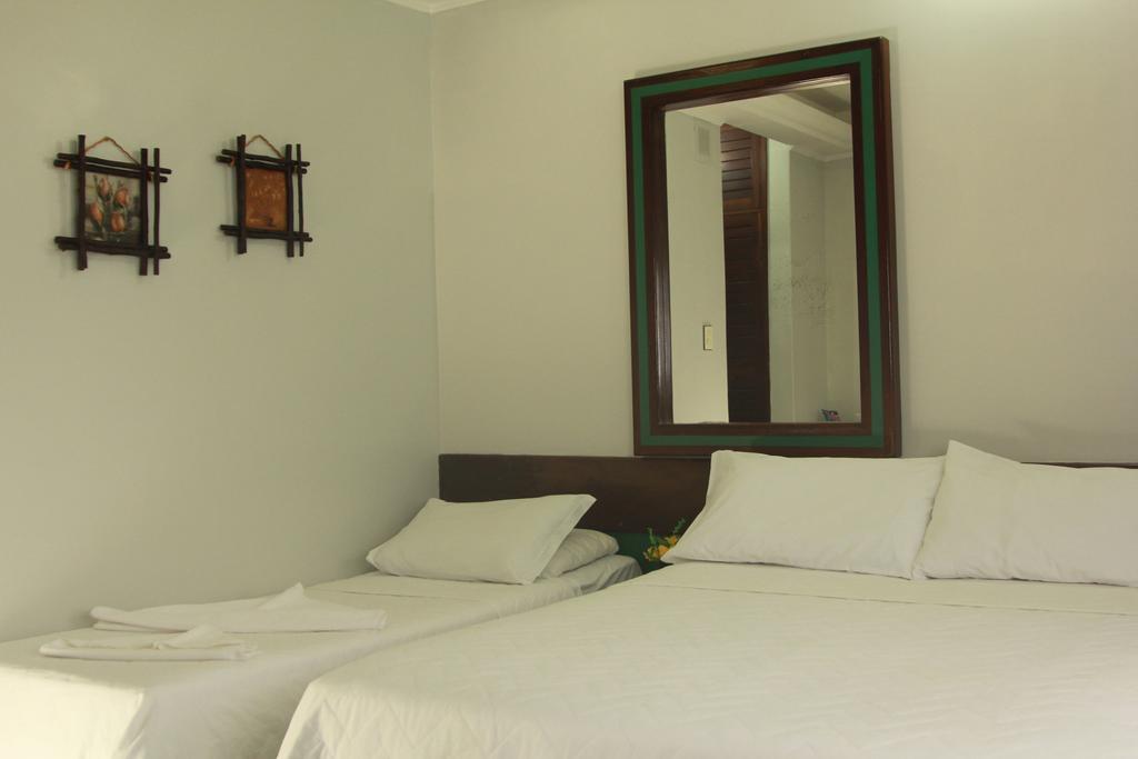 Hotel Pousada Mahon Mar Praia do Frances Esterno foto